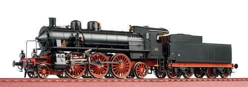 OSKAR 1687 - Locomotiva a vapore Gr 685.443 con fanali a petrolio illuminati, FS