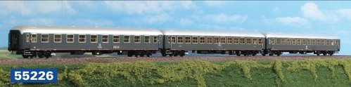 ACME 55226 - Set di tre carrozze per Treni Rapidi anni '70, FS, ep.IV