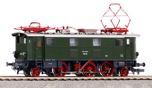 PIKO 51410 - Locomotiva elettrica gruppo E 32, DB, ep.III