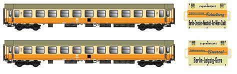 ACME 55300 - Set di 2 carrozze "Stadt-Express", DR, ep.IV